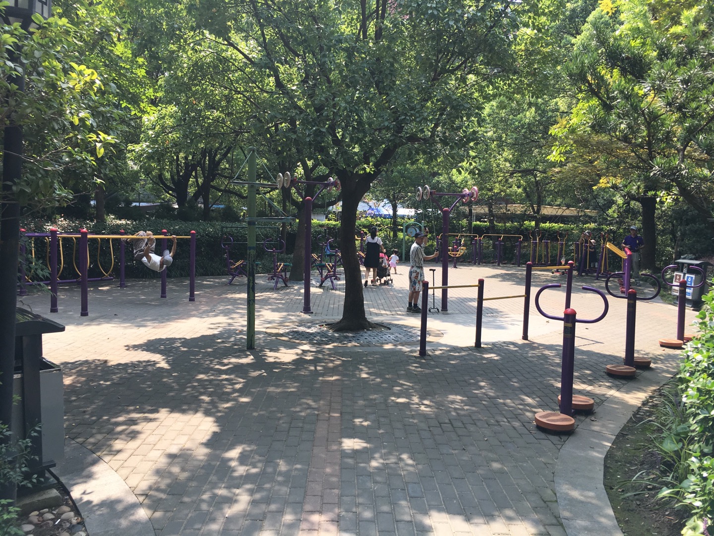 吴淞街道社区健身苑（北）