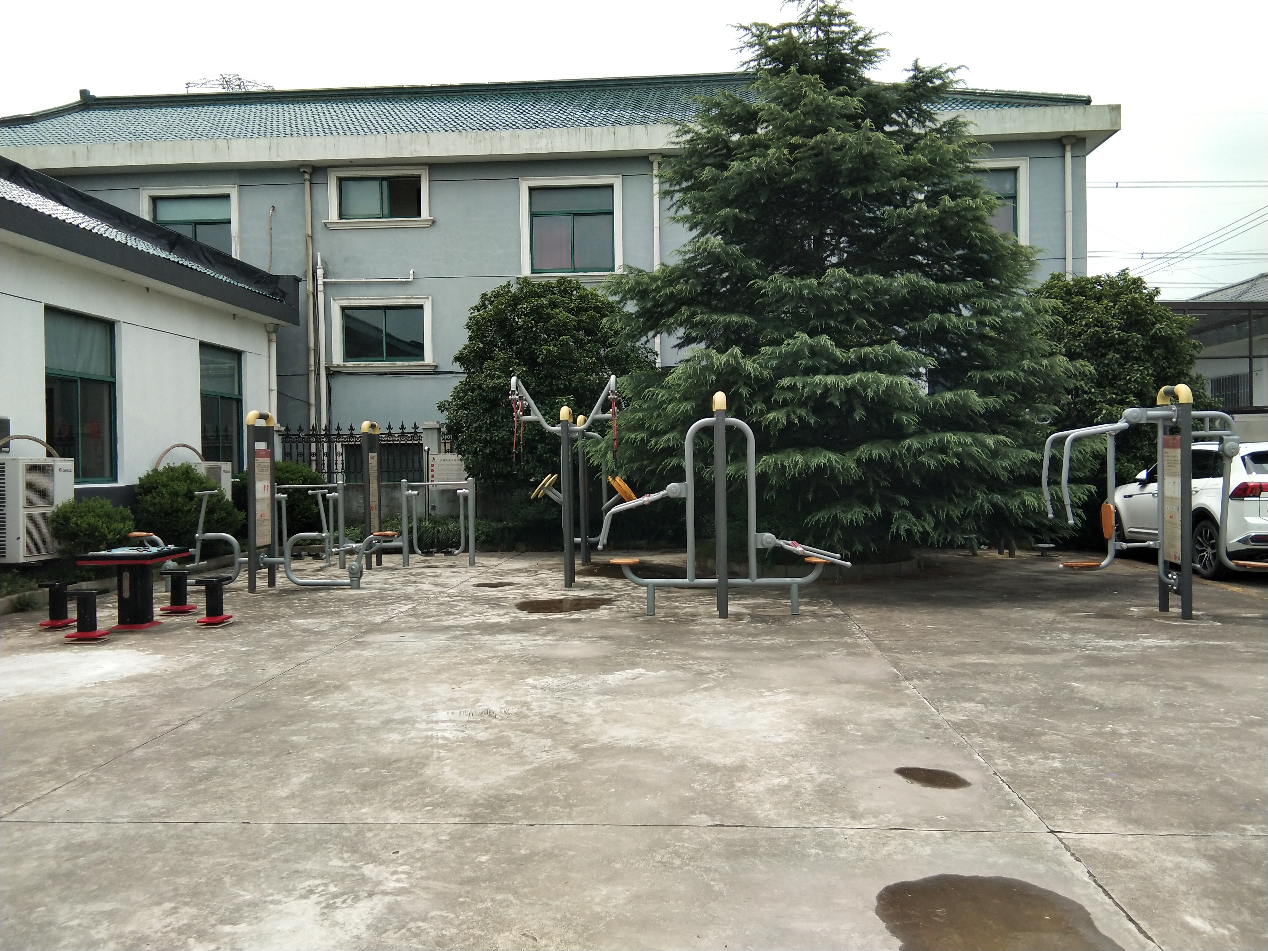关港村市民益智健身苑点