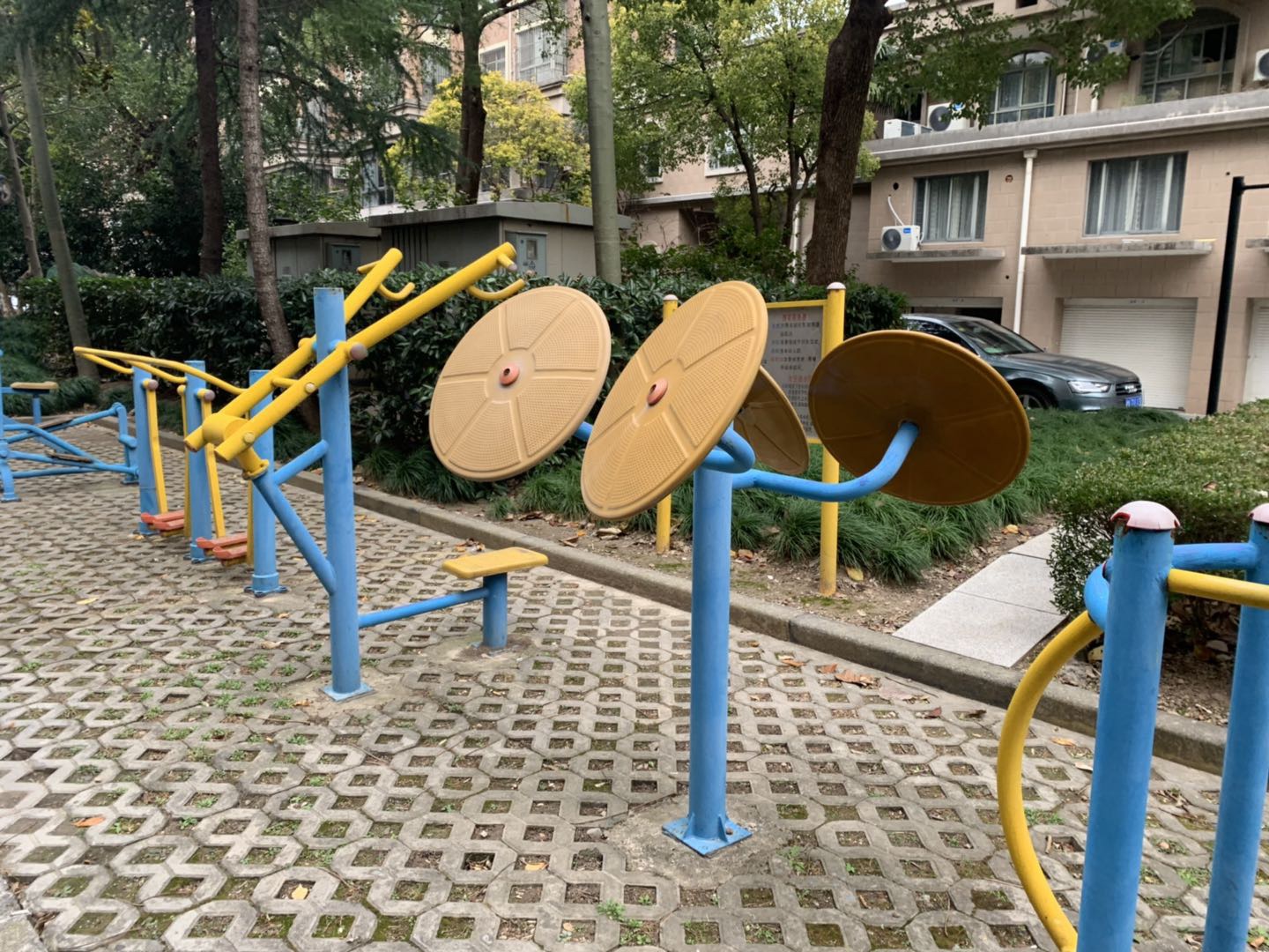 其 它