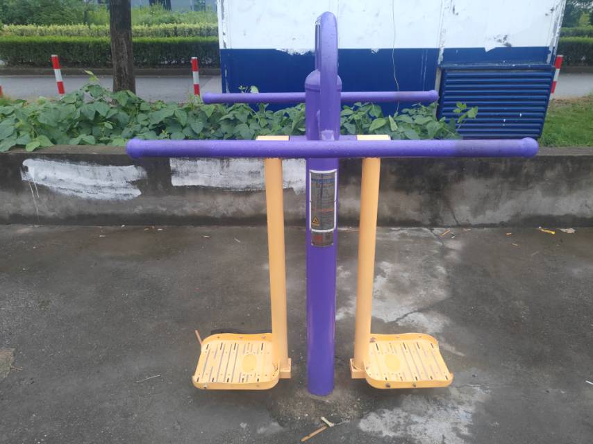 钟摆器