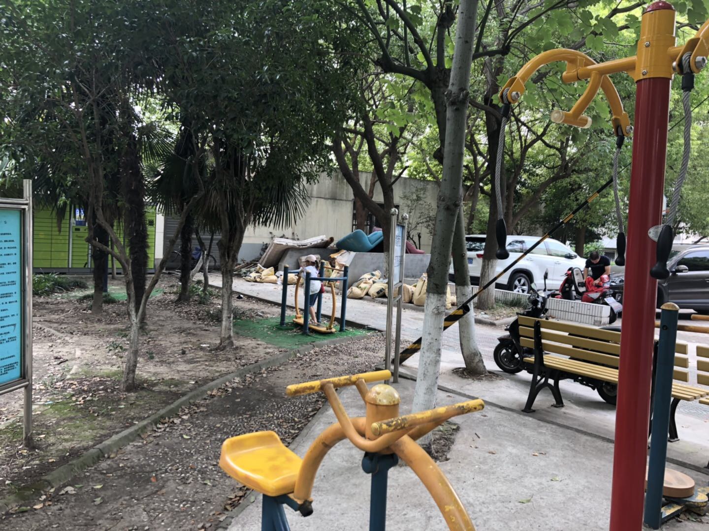 迎园路351弄健身点