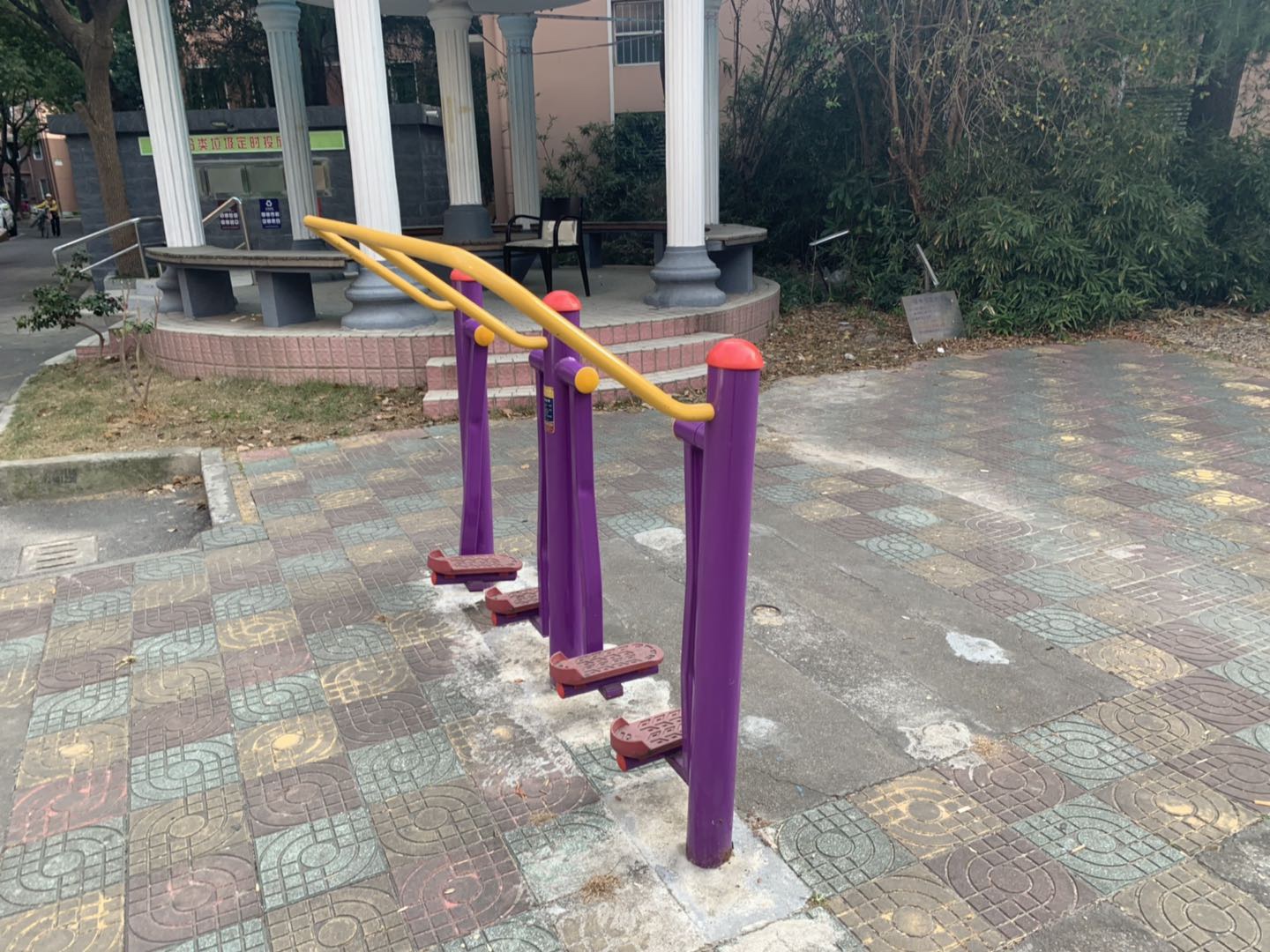 太空漫步器