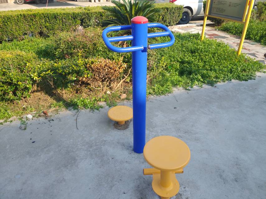 双位扭腰器