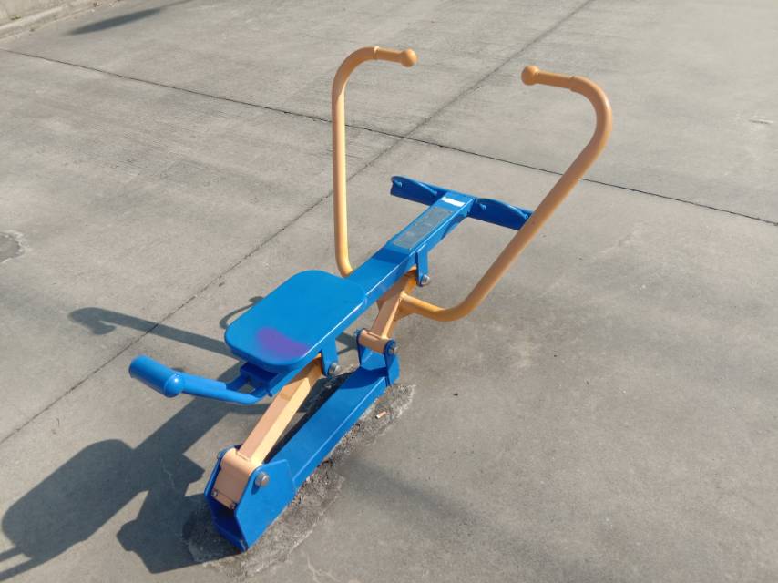 划船器
