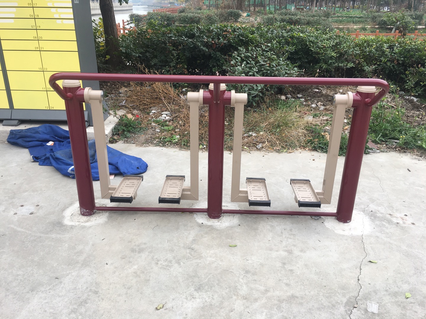 双人漫步器