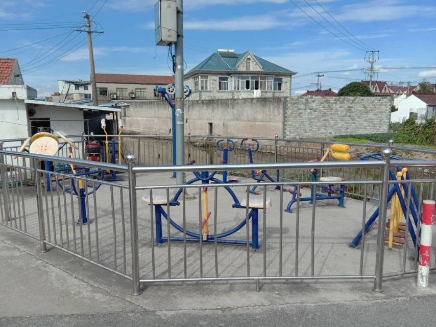 森林村二组唐家宅25号健身路径