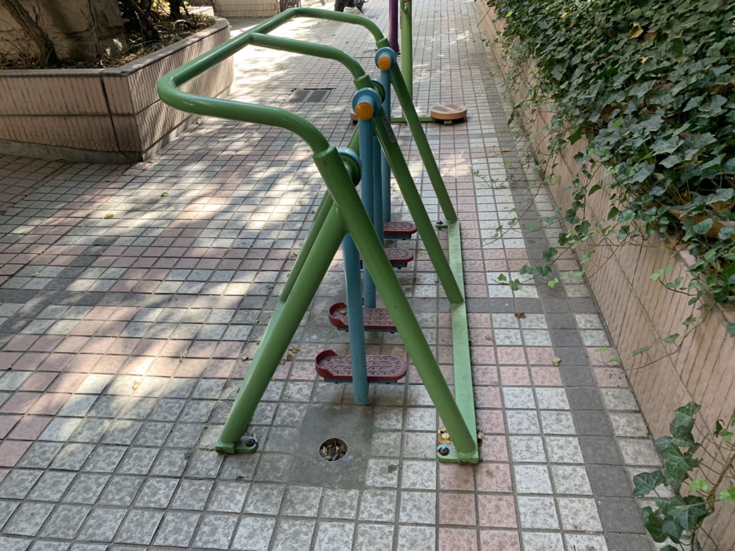 太空漫步机