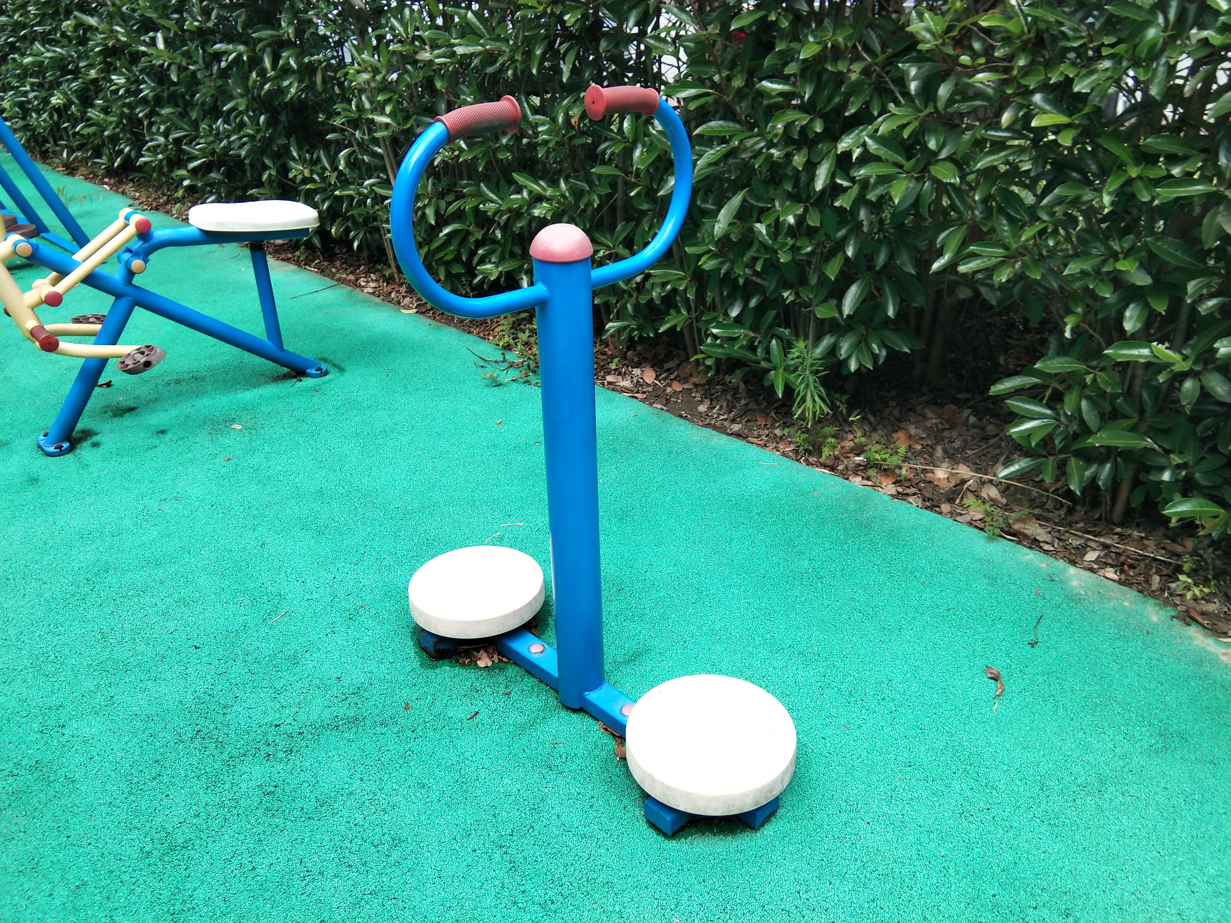 扭腰器