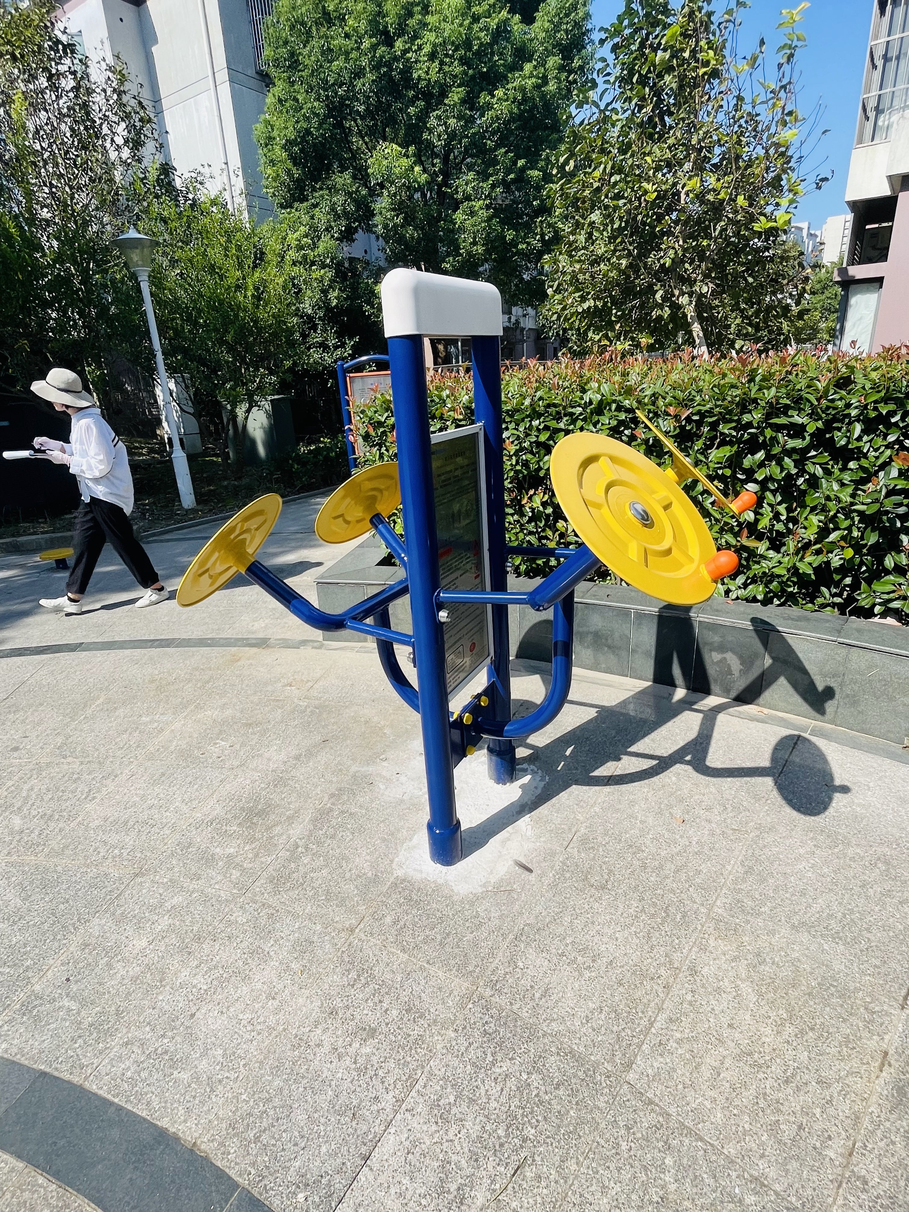 双立柱太极揉推器