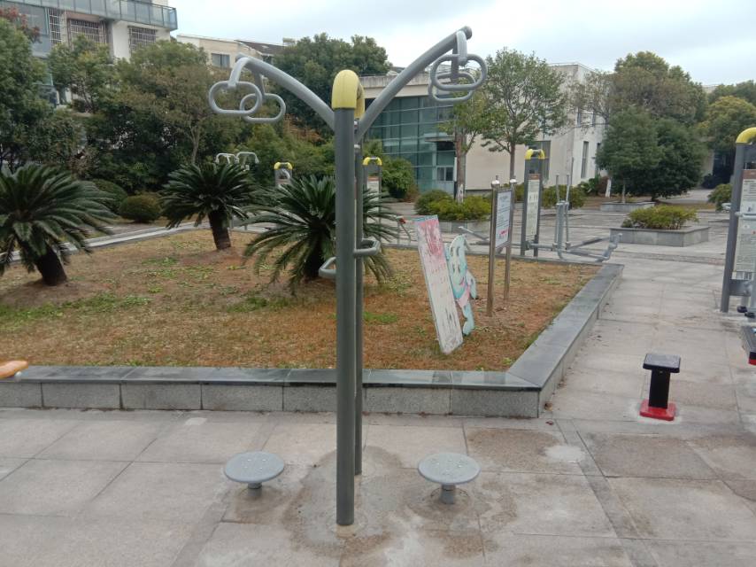 转腰器
