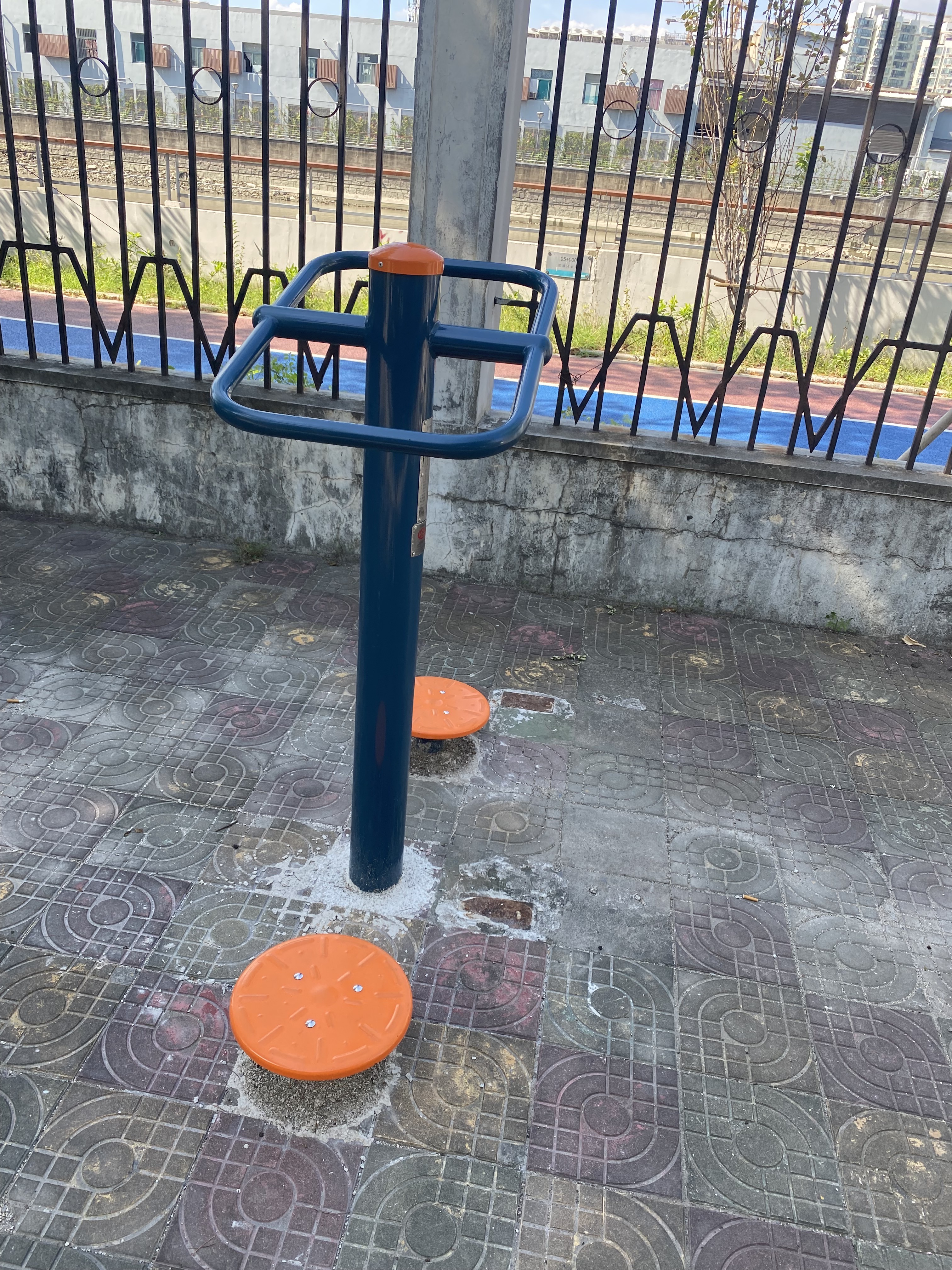 二位钟摆器