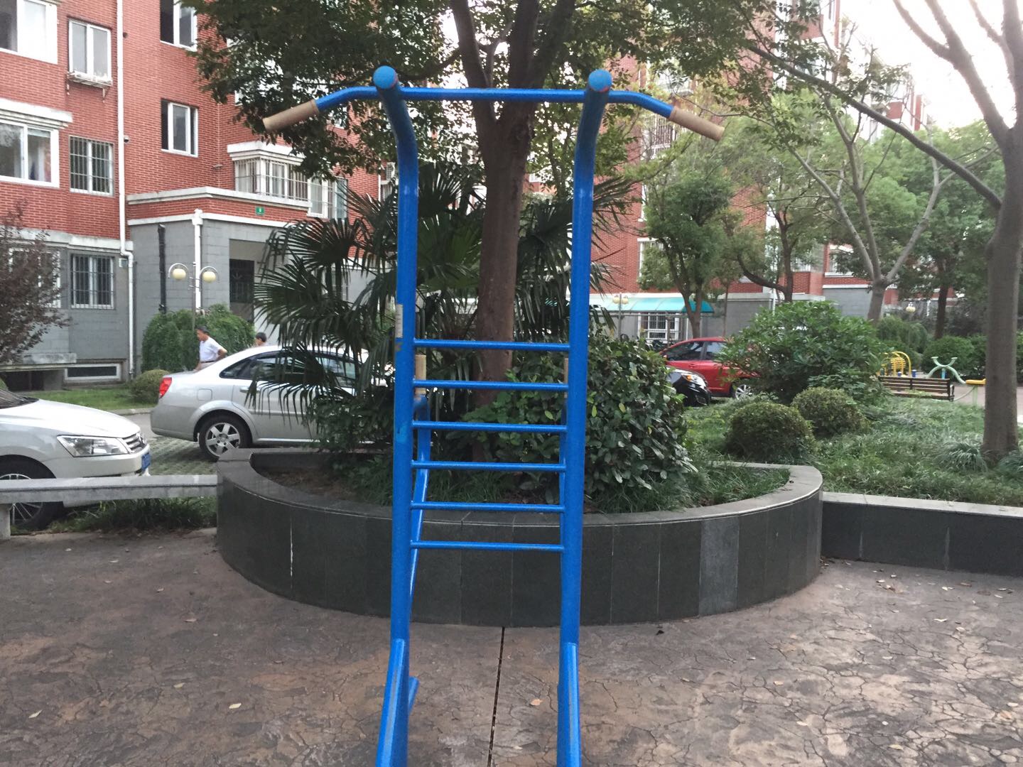 多功能训练器