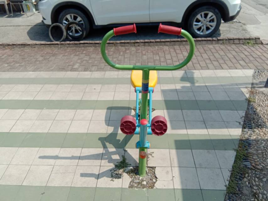 腰力锻炼器