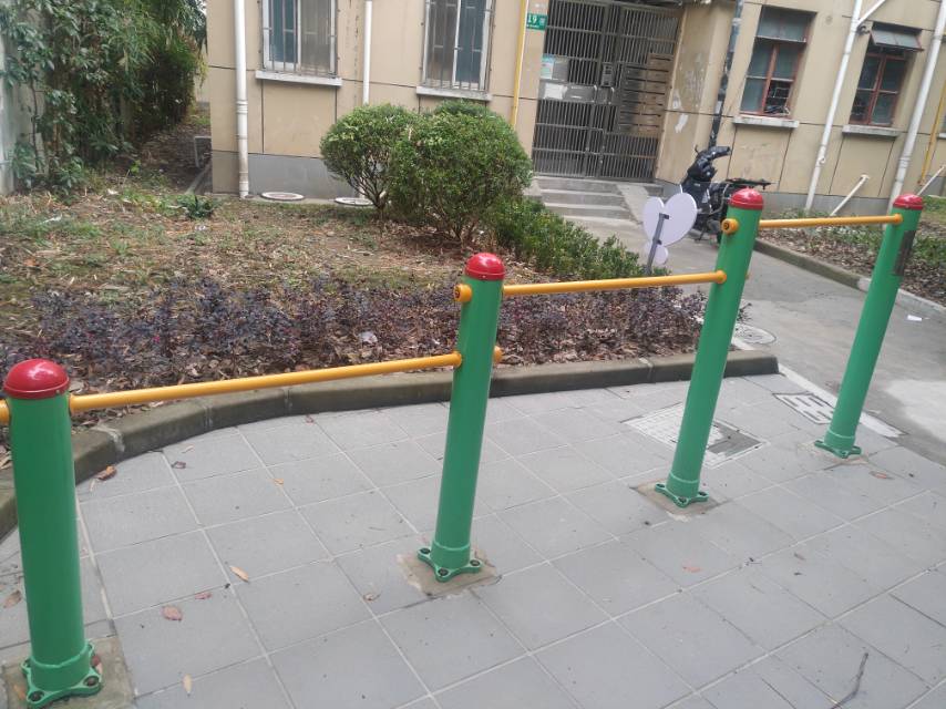 多联压腿架