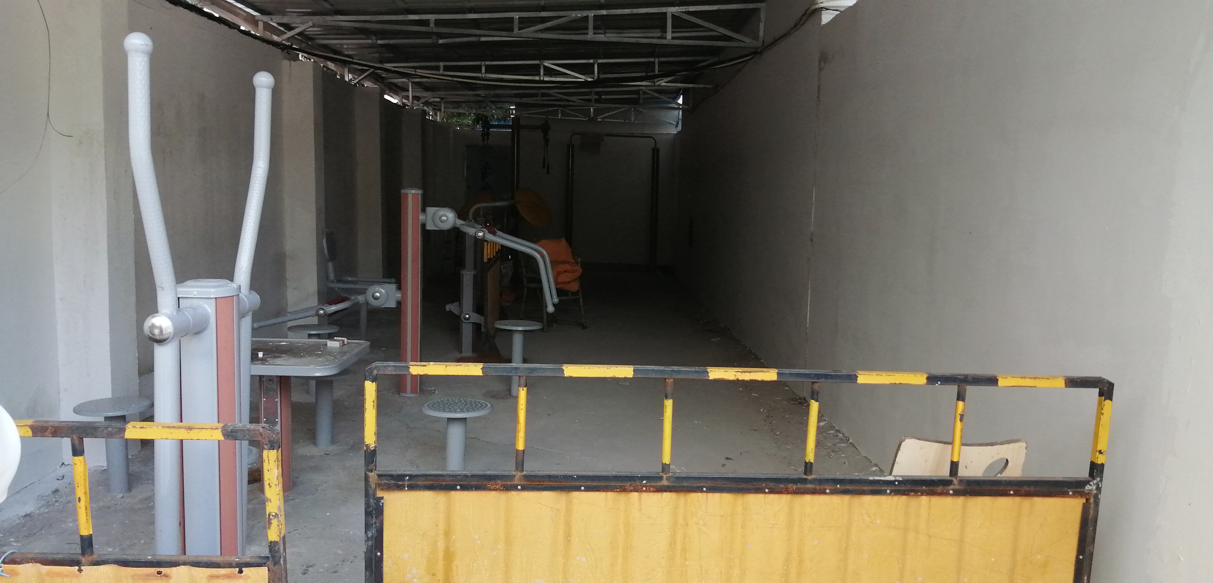 静安区芷江西路街道芷江新村居委健身点（共和新路888弄）