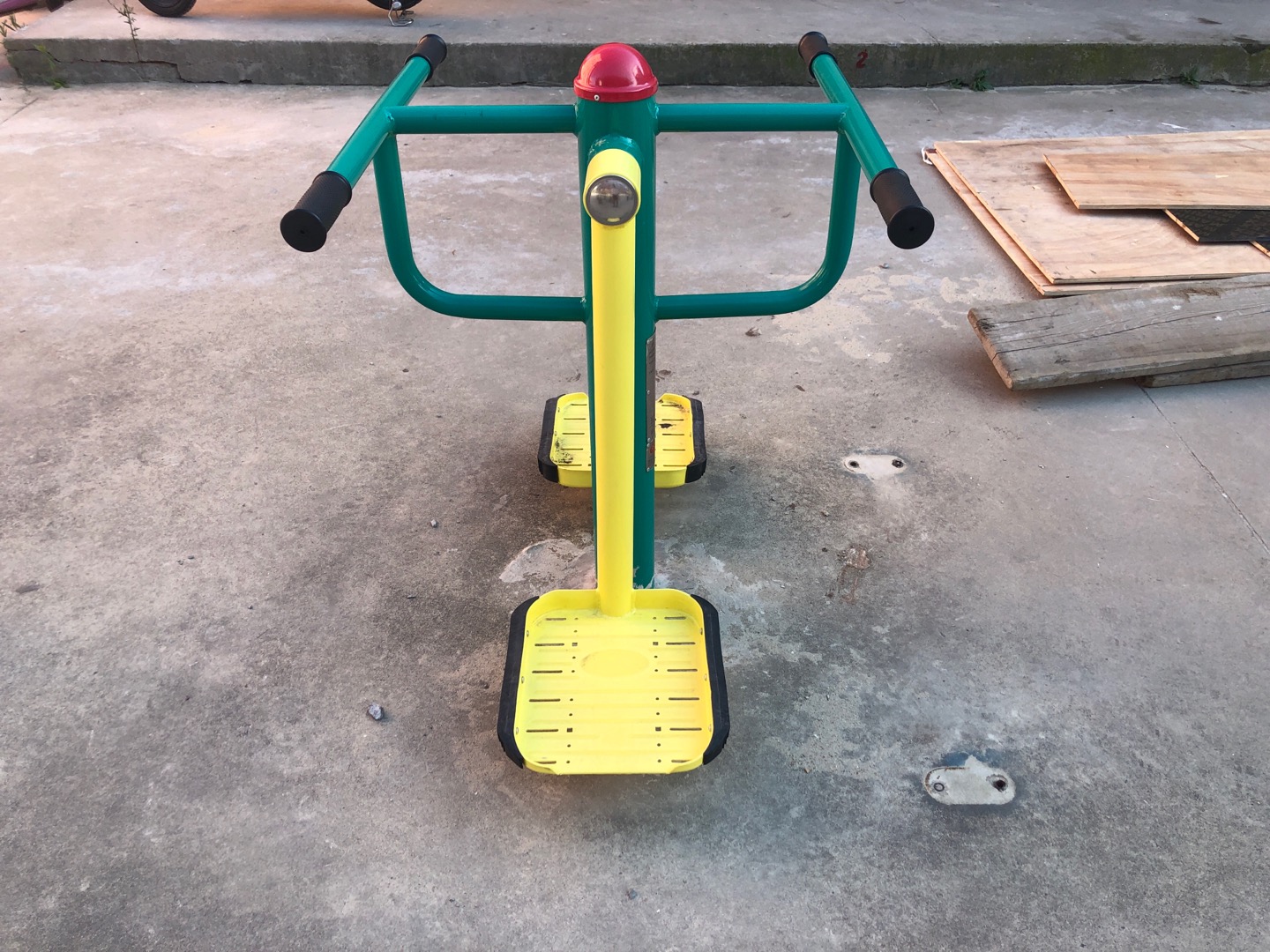 双人钟摆器