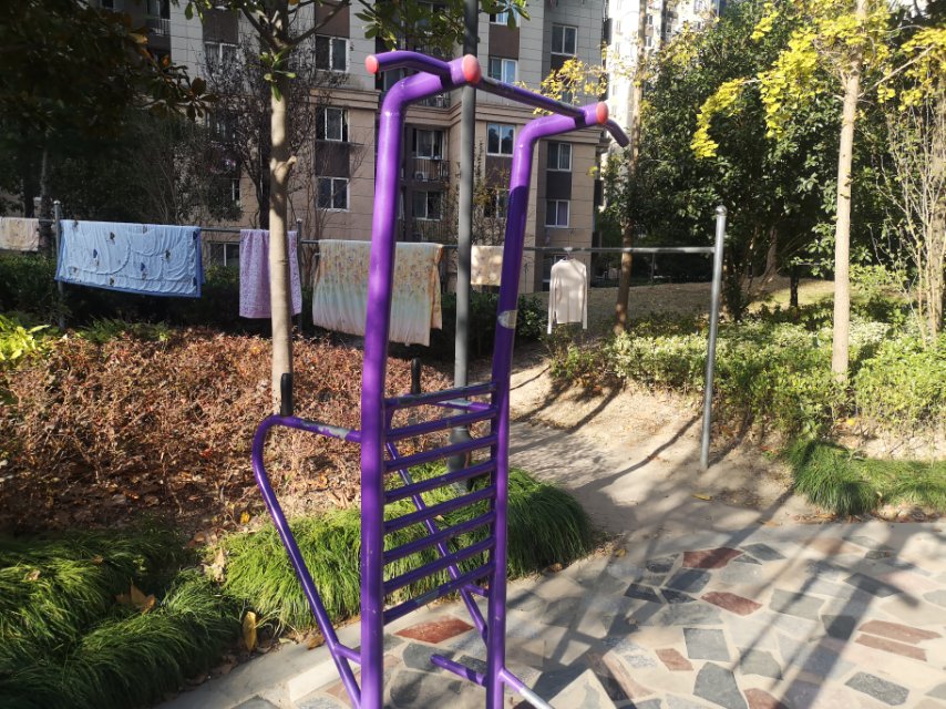多功能锻炼器