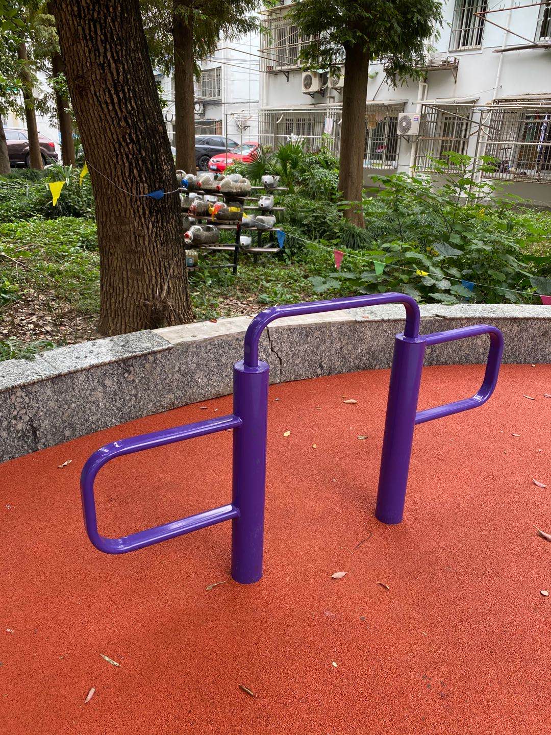 弹振压腿器