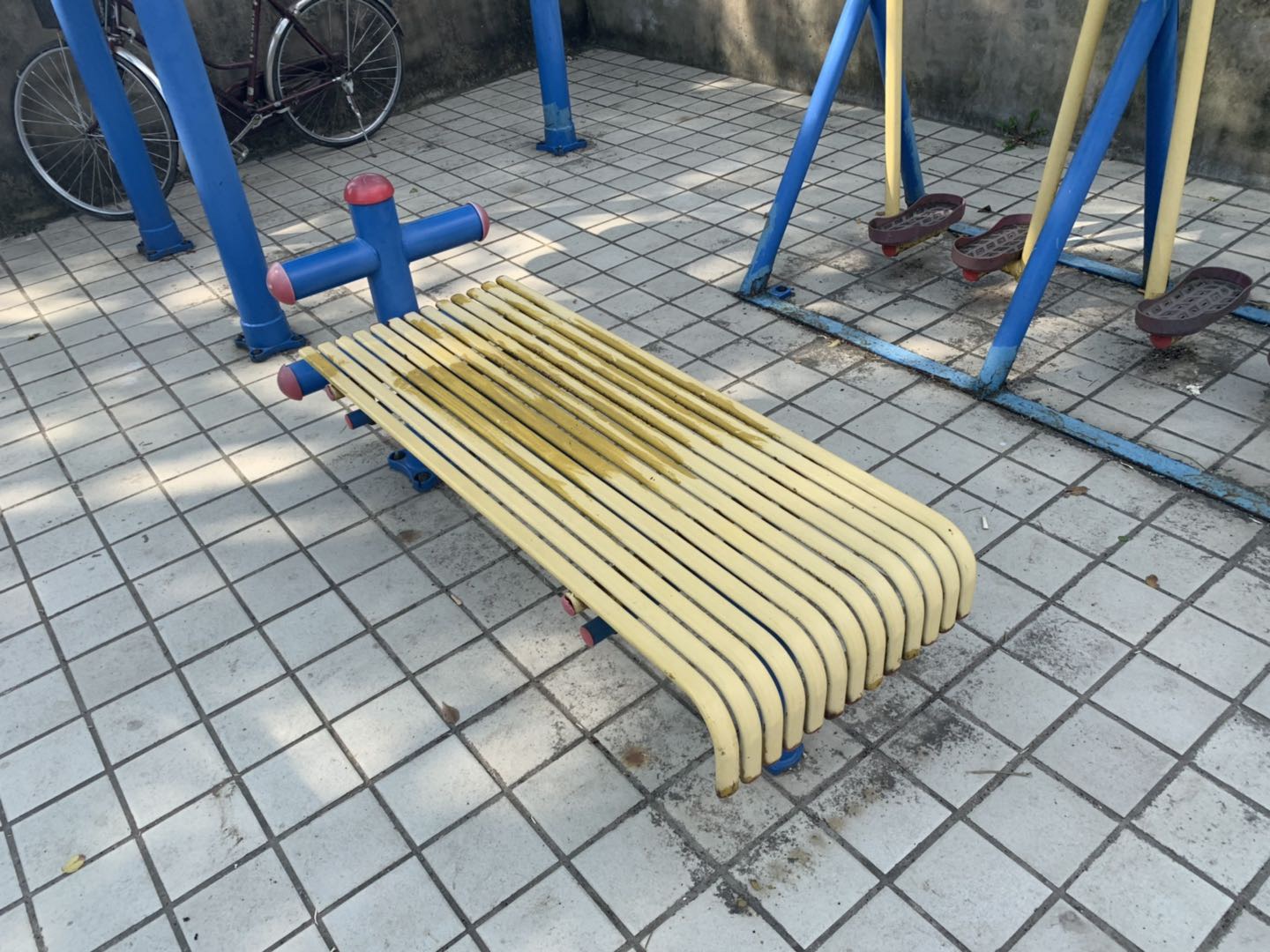 仰卧起坐板