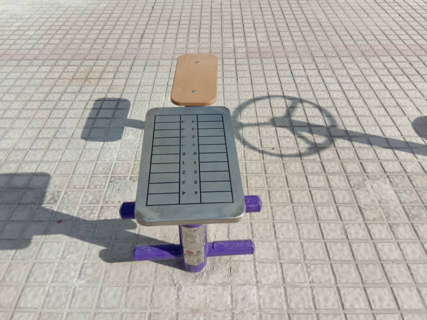柔韧训练器