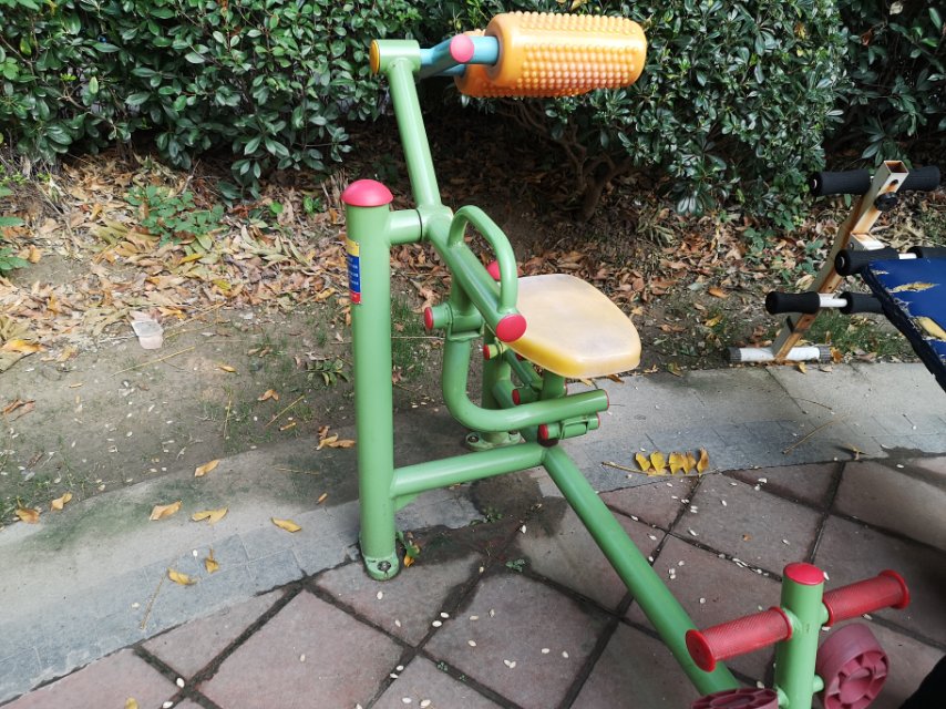 腹背锻炼器