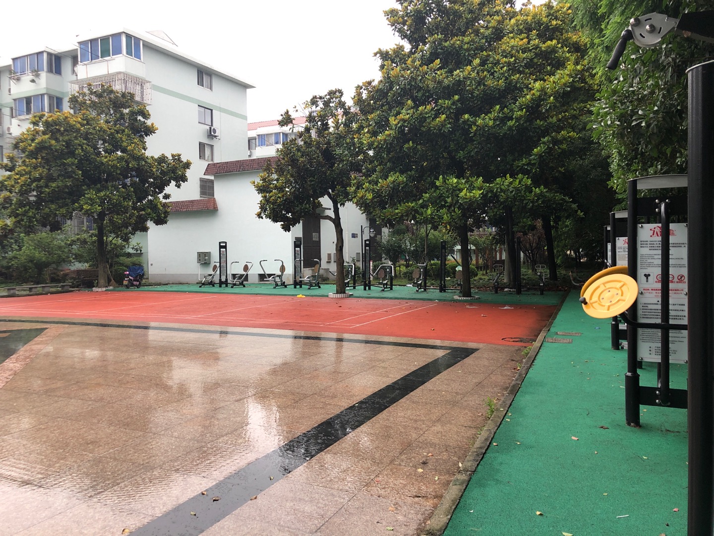 育秀三居市民益智健身点1