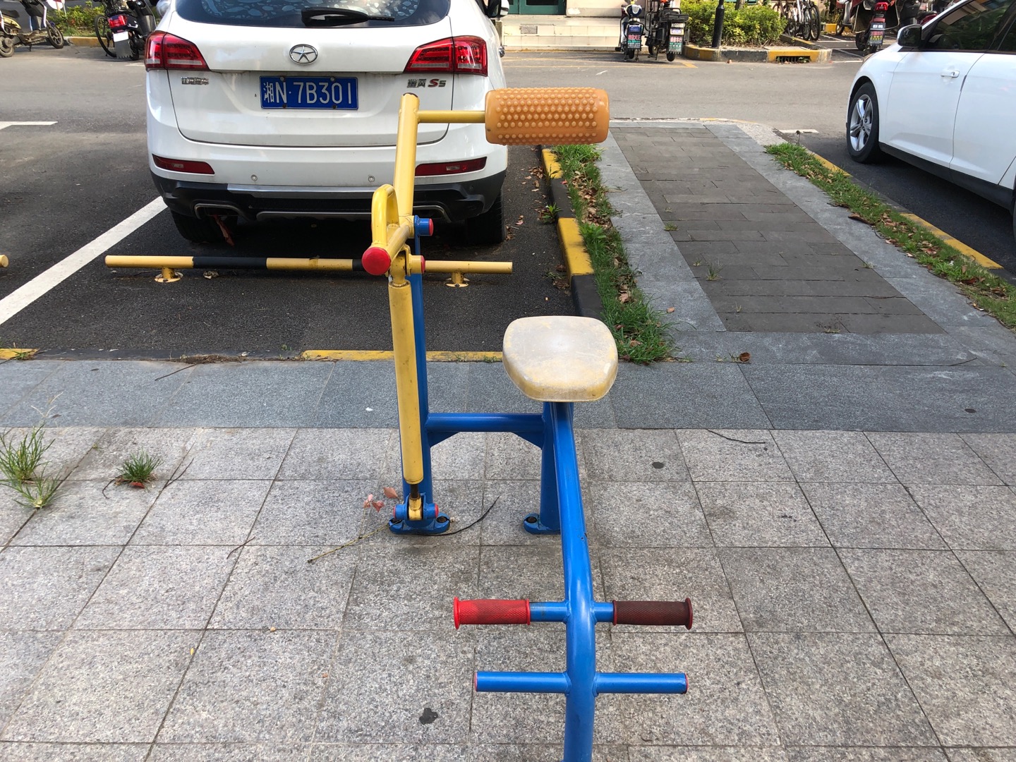 腹背锻炼器
