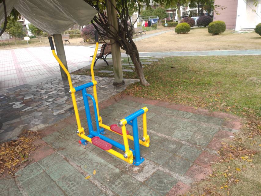 滑行器