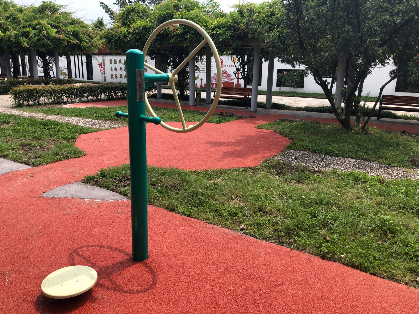 转轮扭腰器