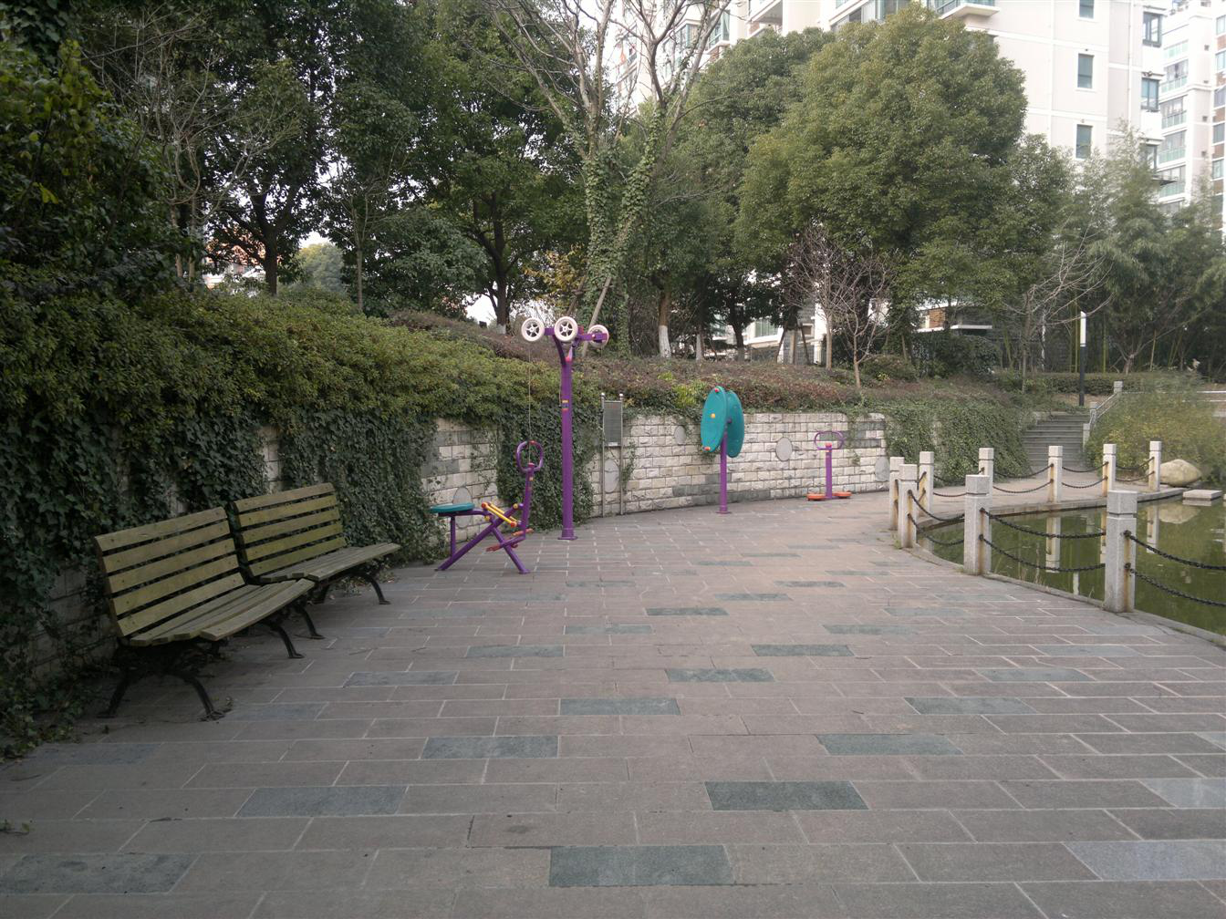 汇佳苑莱阳路817弄21号健身点