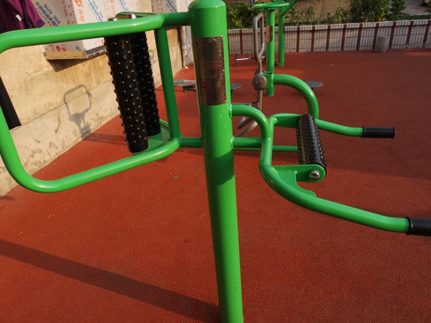 腰背按摩器