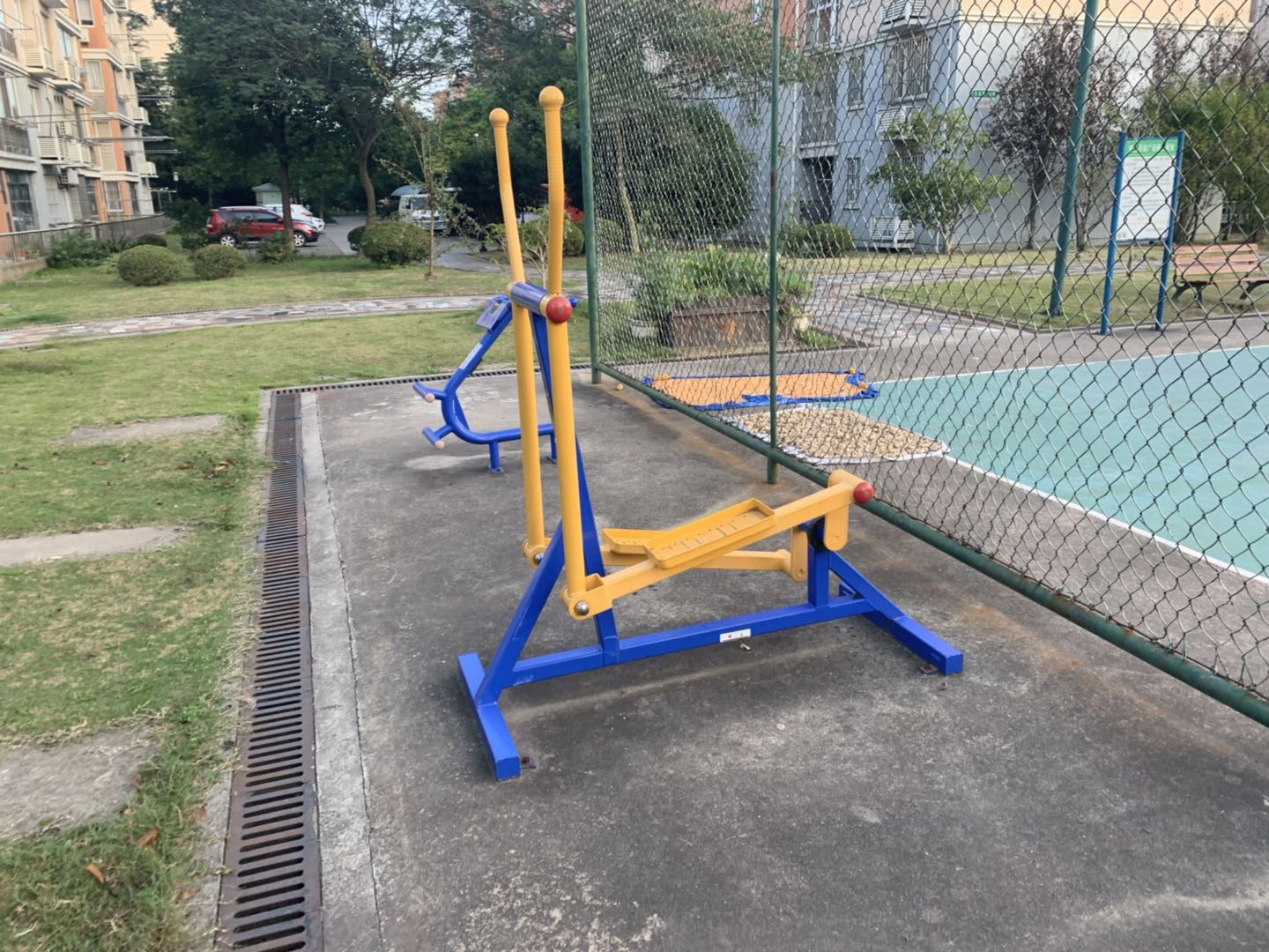 室外椭圆机