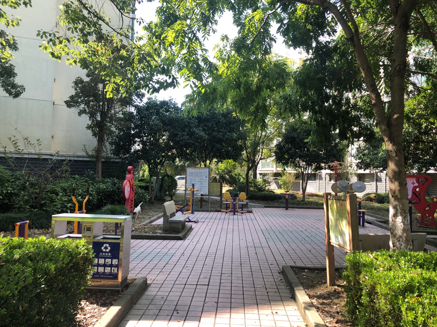 万春村健身点