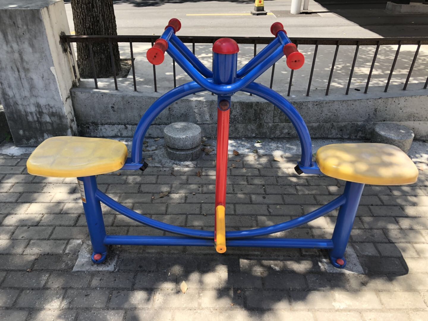 下肢康复器