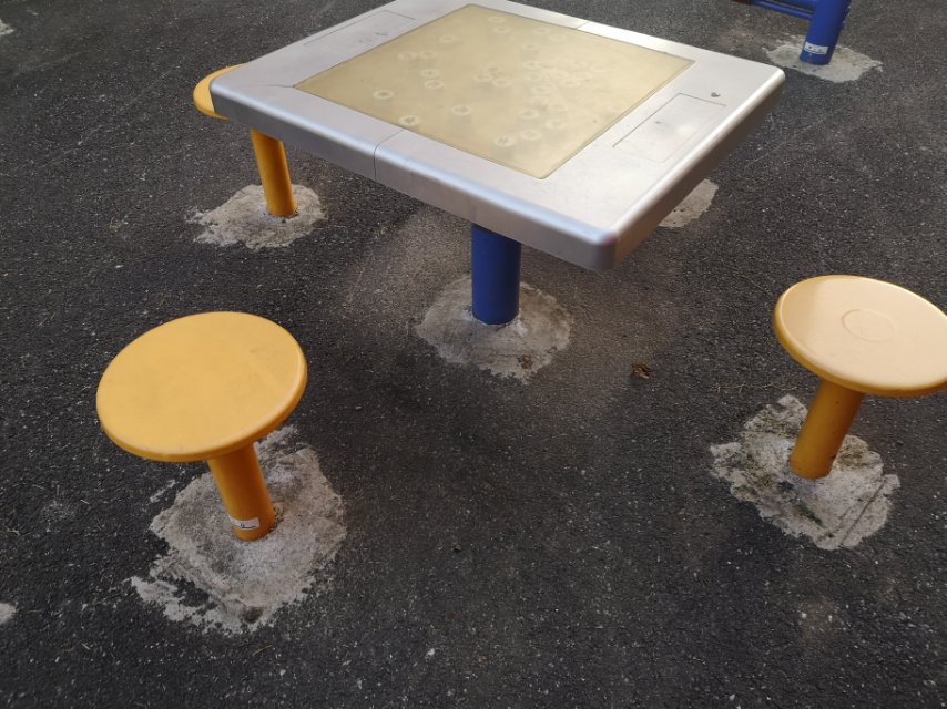 棋牌桌