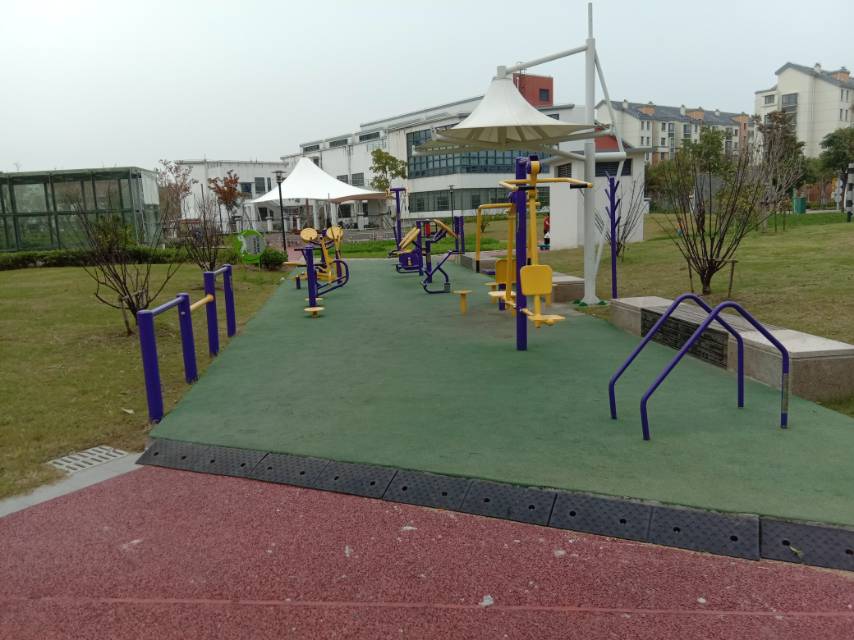 裕展路450弄29号健身路径