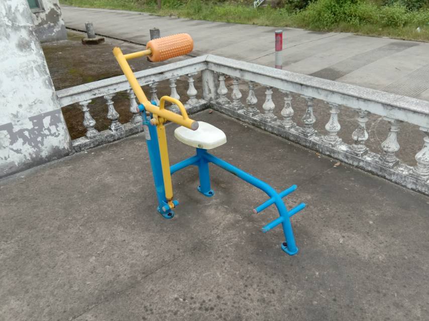 腹背锻炼器