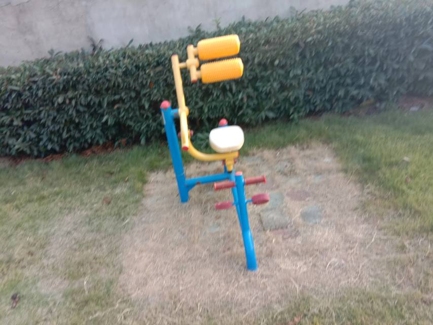 自重腹背锻炼器