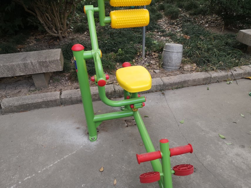 自重腹背锻炼器