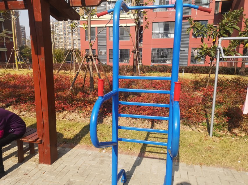 多功能训练器