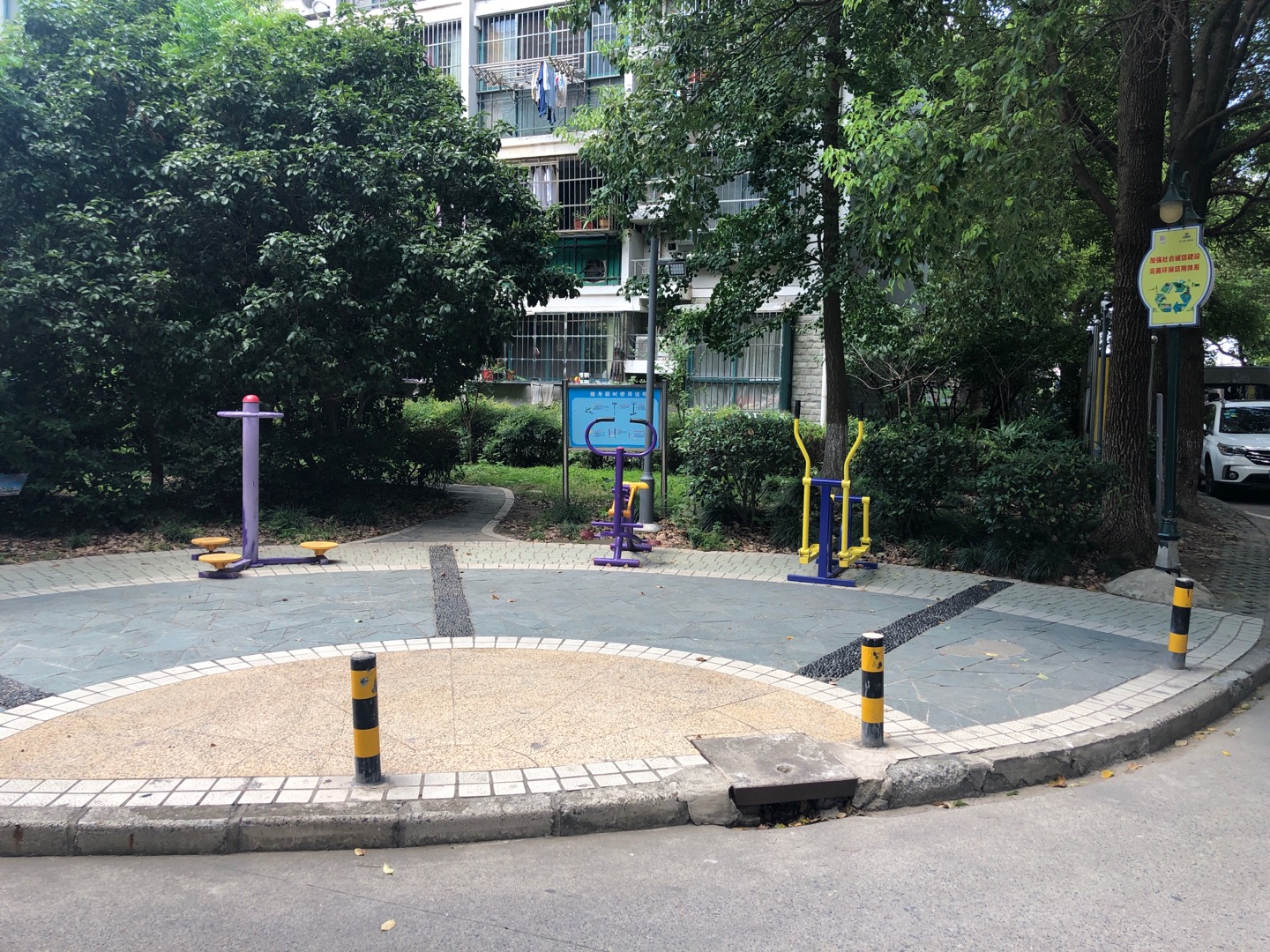 金华社区丰华苑健身点