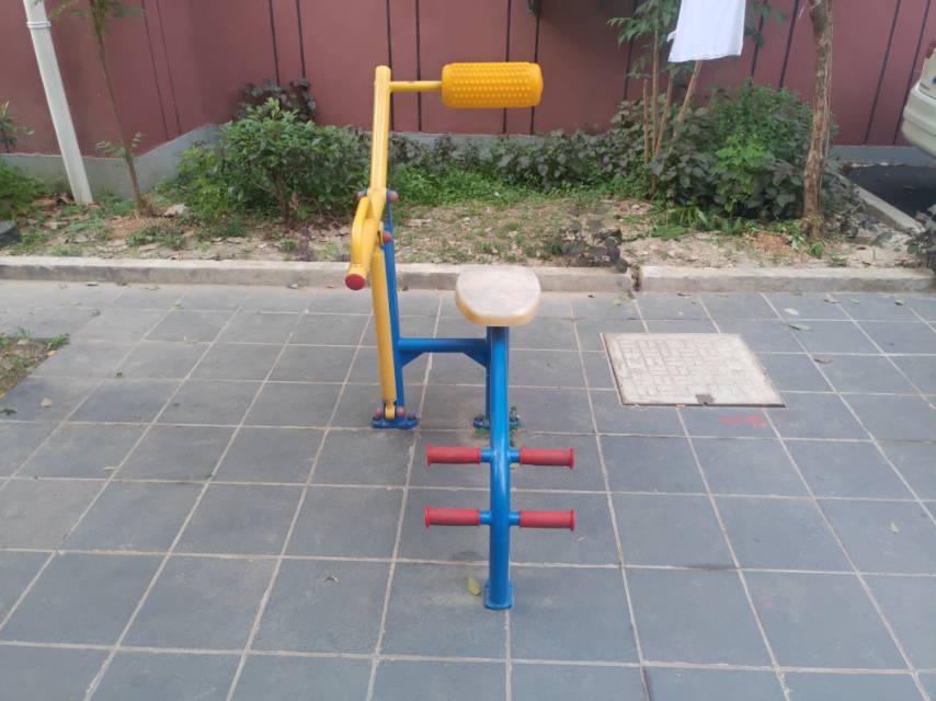 腹背锻炼器