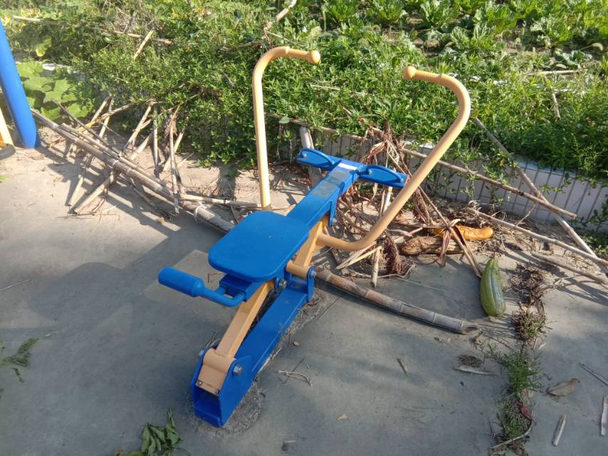 划船器
