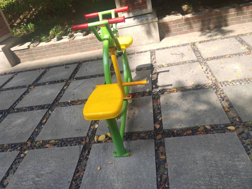 下肢康复器