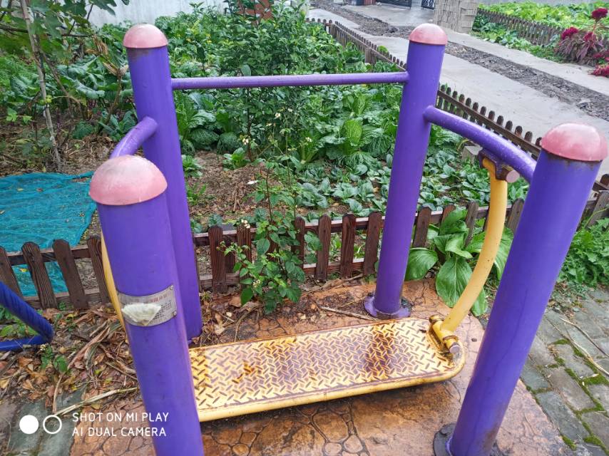 腿部锻炼器