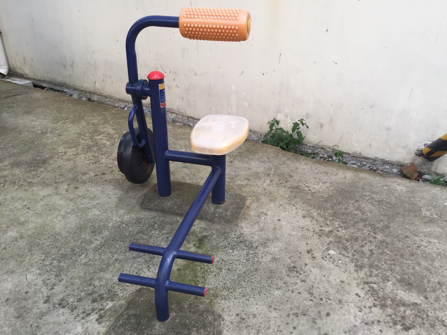 腹背锻炼器