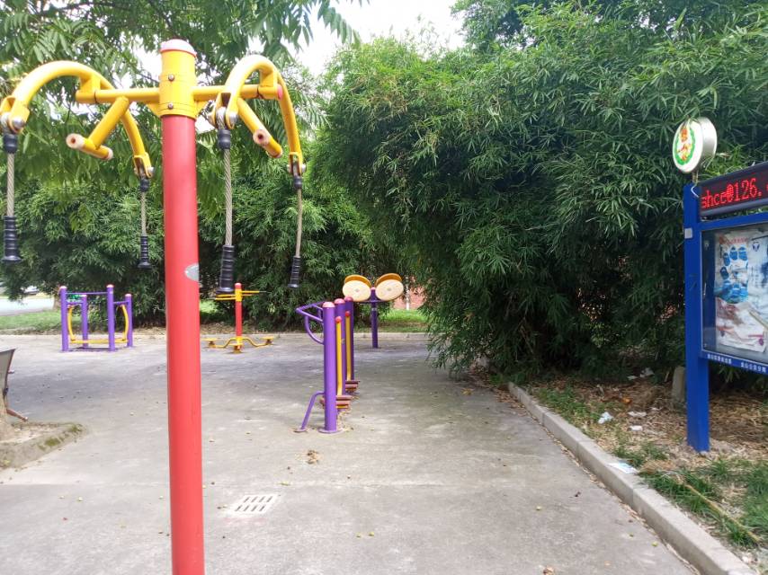 南门飞虹北村市民益智健身点