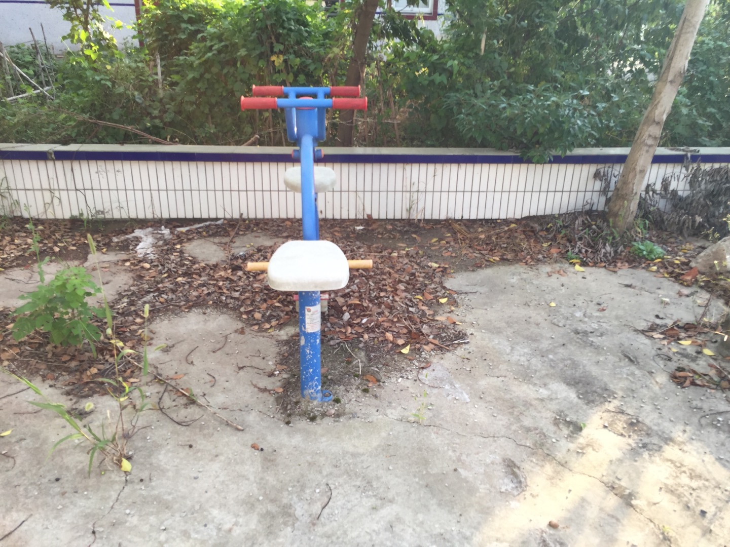下肢锻炼器