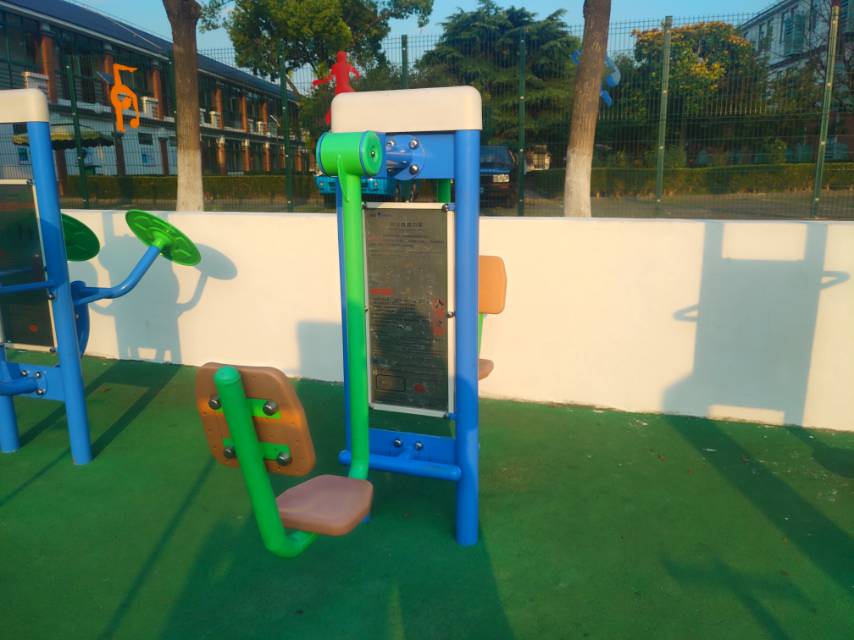 双立柱蹬力架