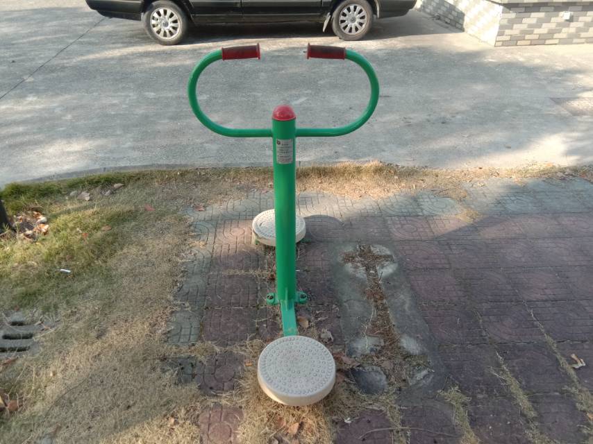 扭腰器